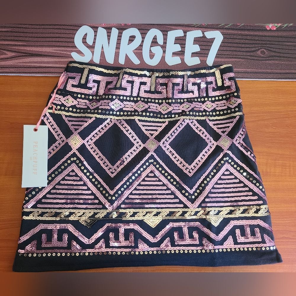 PEACHPUFF SPARKLY METALLIC SEQUIN AZTEC TRIBAL MINI SKIRT NWT Sz M PARTY WEAR!